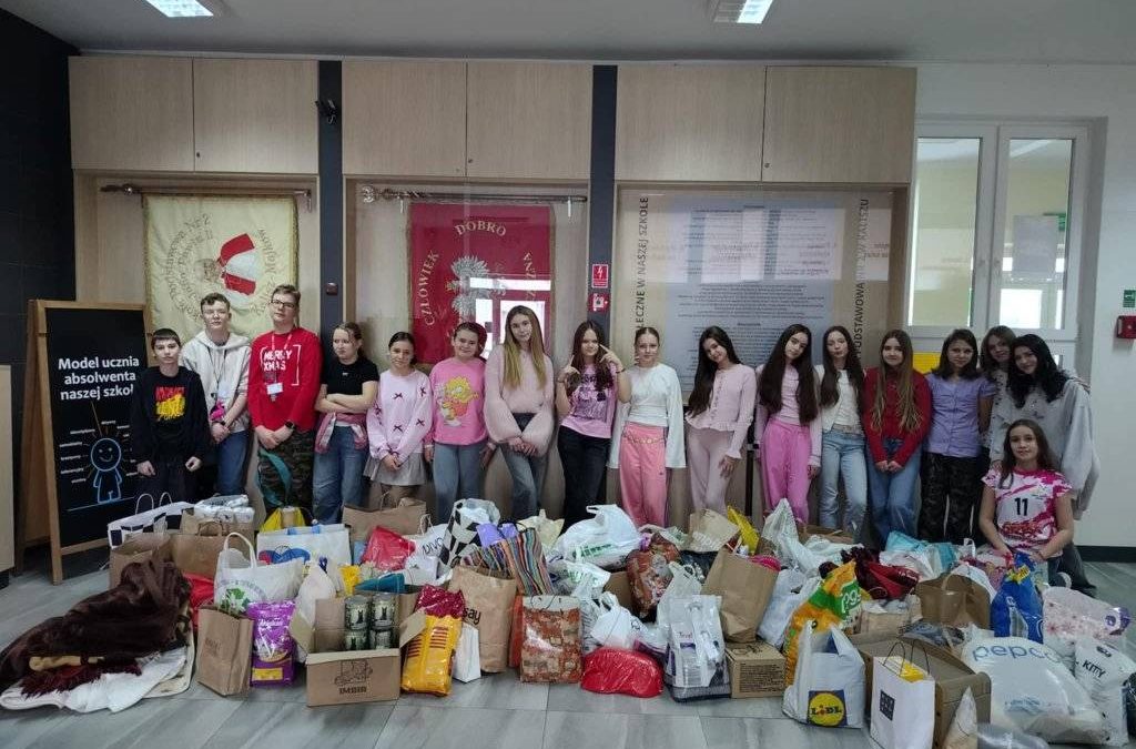 Paka dla kociaka i psiaka 